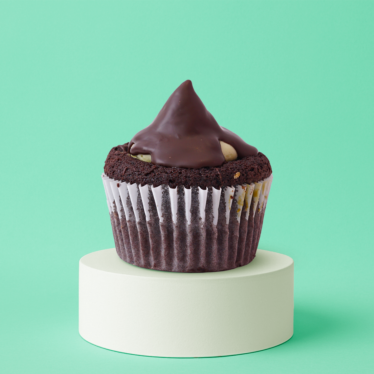 Dubai chocolate cupcake